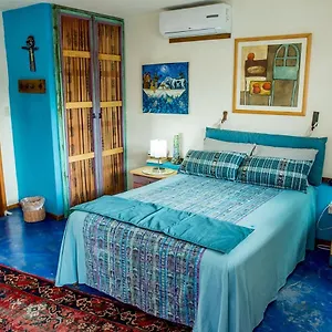 majikal-bnb-casa-de-los-xolos-aqua.hotelsmerida.org/