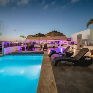 soho-playa.quintano-roohotels.com/